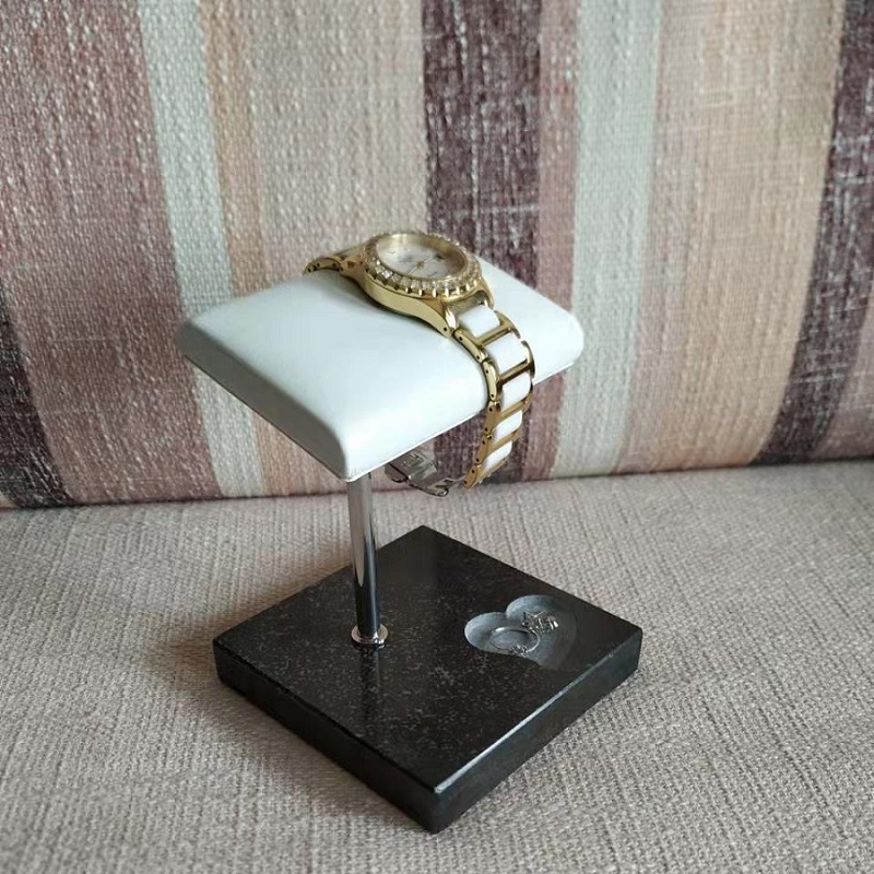 Watch stand with heart shape hollow perfect for watch and jewelry display and storage give your watch a five-star home - Watch stands - 3