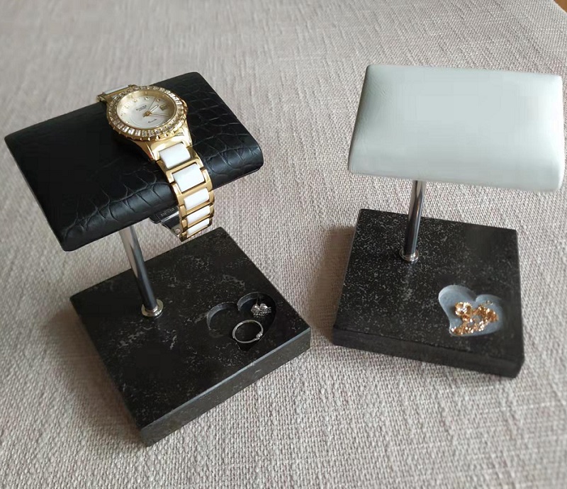 Watch stand with heart shape hollow perfect for watch and jewelry display and storage give your watch a five-star home - Watch stands - 9